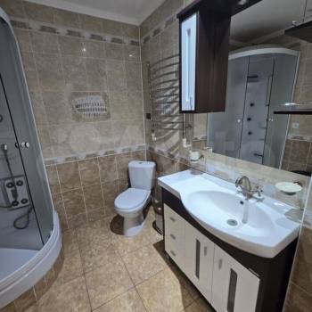 Продается 2-х комнатная квартира, 65 м²