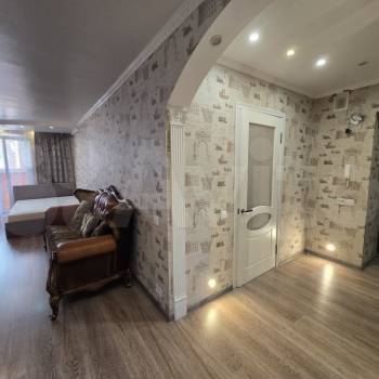 Продается 2-х комнатная квартира, 65 м²