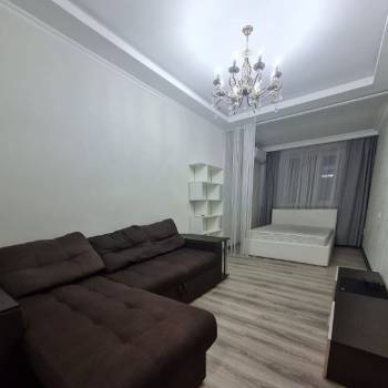 Сдается 1-комнатная квартира, 41 м²