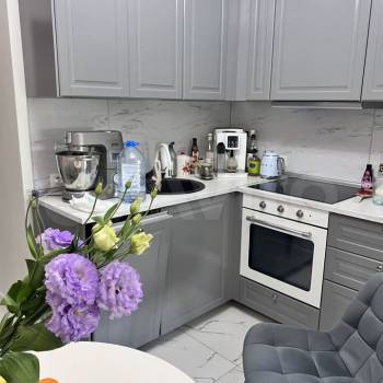 Продается 1-комнатная квартира, 38 м²