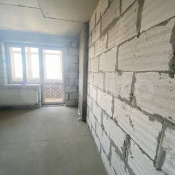 Продается 1-комнатная квартира, 28,2 м²