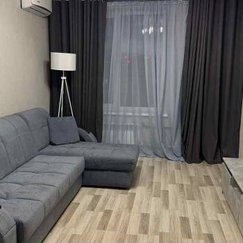 Сдается 1-комнатная квартира, 43 м²