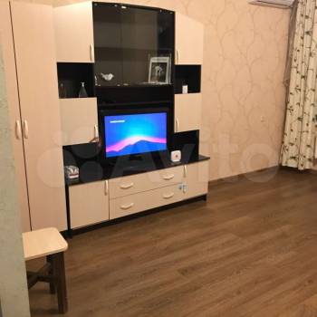 Сдается 1-комнатная квартира, 46 м²