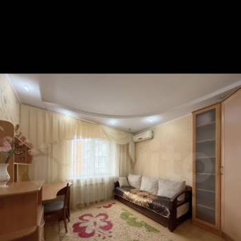 Сдается Многокомнатная квартира, 77 м²