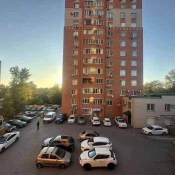 Сдается 1-комнатная квартира, 51 м²
