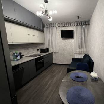 Сдается 1-комнатная квартира, 40 м²