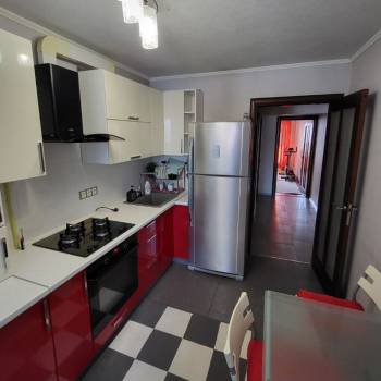 Сдается 2-х комнатная квартира, 60 м²