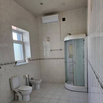 Продается Дом, 420 м²