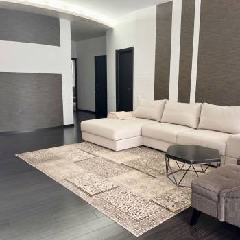Продается 3-х комнатная квартира, 130 м²