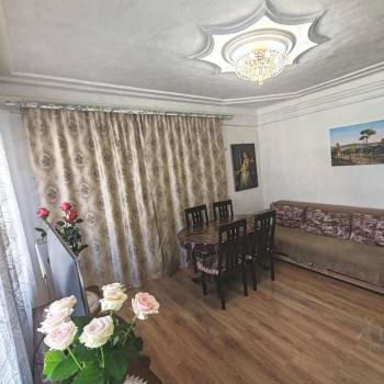 Продается 3-х комнатная квартира, 48 м²