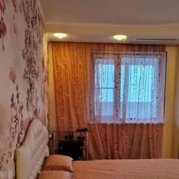 Сдается 2-х комнатная квартира, 70 м²