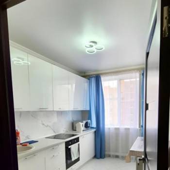 Сдается 1-комнатная квартира, 38 м²