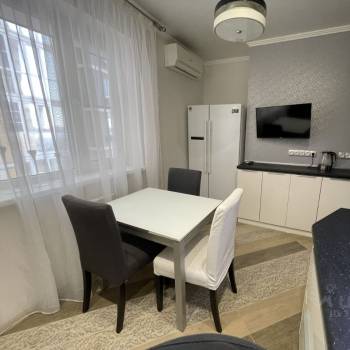 Сдается Многокомнатная квартира, 68 м²