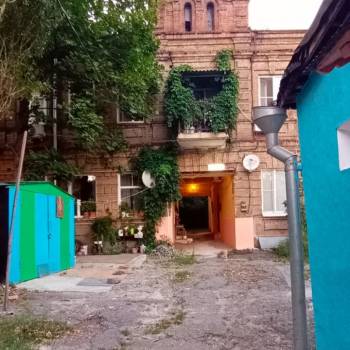 Продается 3-х комнатная квартира, 40 м²