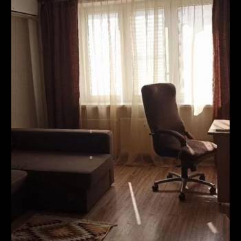 Сдается 1-комнатная квартира, 38 м²