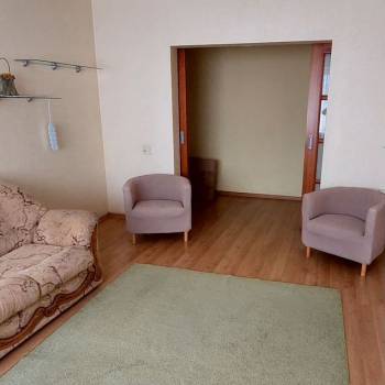 Продается Многокомнатная квартира, 90 м²