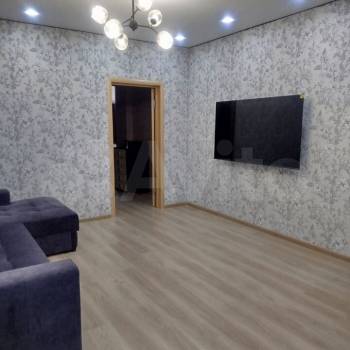 Сдается Многокомнатная квартира, 60 м²