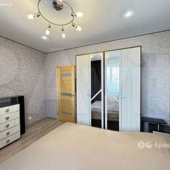 Сдается Многокомнатная квартира, 60 м²