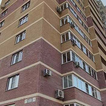 Сдается 1-комнатная квартира, 42 м²