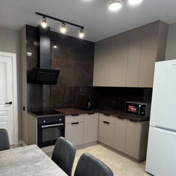 Продается 2-х комнатная квартира, 56 м²