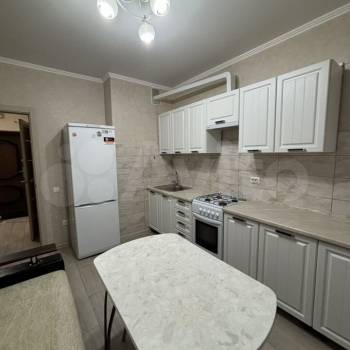 Сдается 1-комнатная квартира, 41 м²