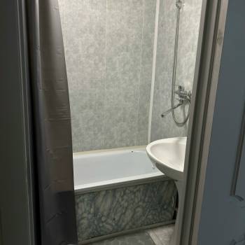 Сдается Многокомнатная квартира, 0 м²