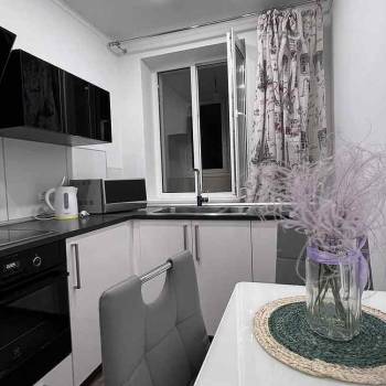 Сдается 1-комнатная квартира, 46 м²