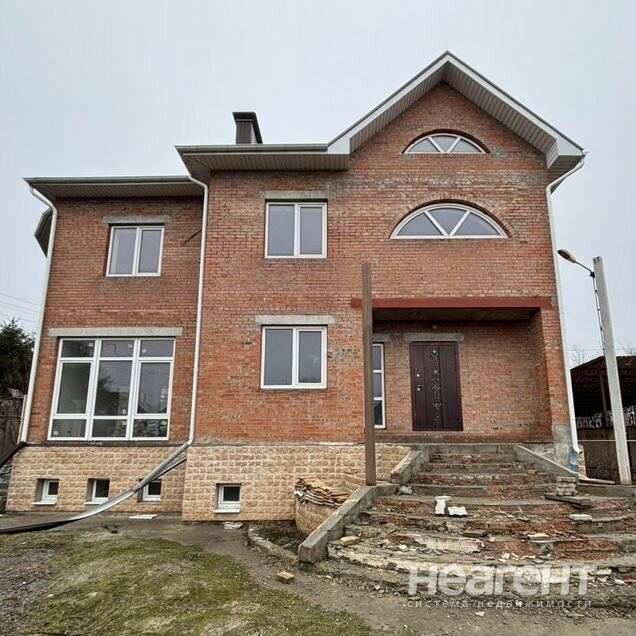Продам дом, Большелогское с. п., пос. Янтарный