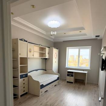 Продается 3-х комнатная квартира, 100 м²