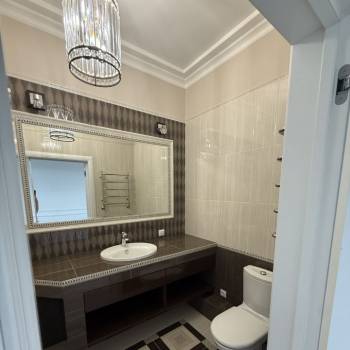 Продается 3-х комнатная квартира, 100 м²