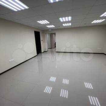 Сдается Нежилое помещение, 115 м²