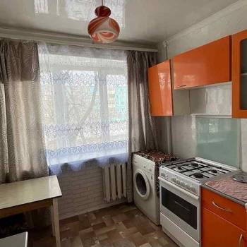 Сдается 1-комнатная квартира, 35 м²