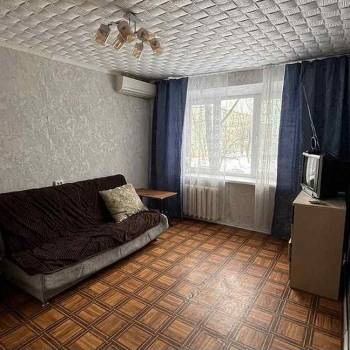Сдается 1-комнатная квартира, 35 м²