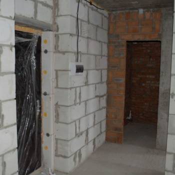 Продается 1-комнатная квартира, 40,6 м²