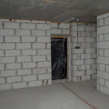 Продается 1-комнатная квартира, 40,6 м²