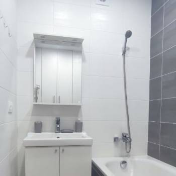 Сдается 1-комнатная квартира, 41 м²