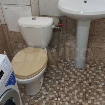 Продается 1-комнатная квартира, 42 м²
