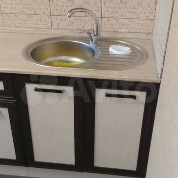 Продается 1-комнатная квартира, 42 м²