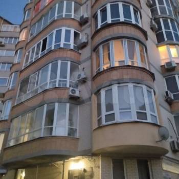 Сдается 1-комнатная квартира, 40 м²