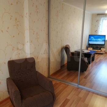 Продается 1-комнатная квартира, 35,8 м²