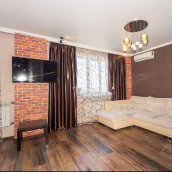 Продается 1-комнатная квартира, 37 м²
