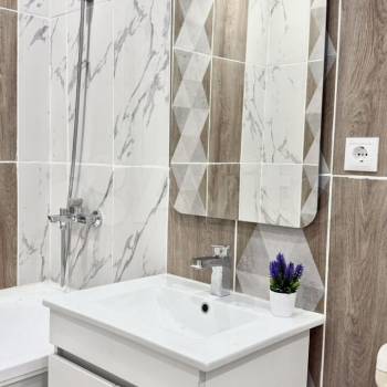 Продается 2-х комнатная квартира, 42 м²