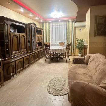 Сдается Многокомнатная квартира, 61 м²