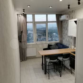 Продается 1-комнатная квартира, 39 м²