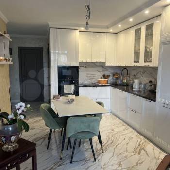 Продается 2-х комнатная квартира, 77,3 м²