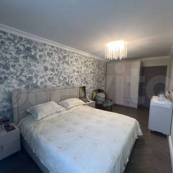 Продается 2-х комнатная квартира, 77,3 м²