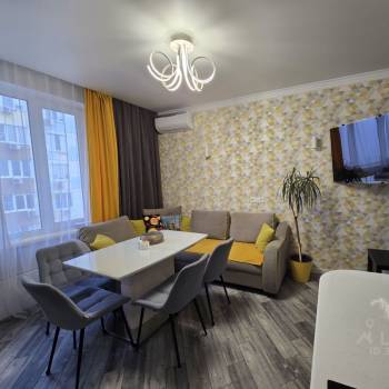 Продается 2-х комнатная квартира, 75 м²