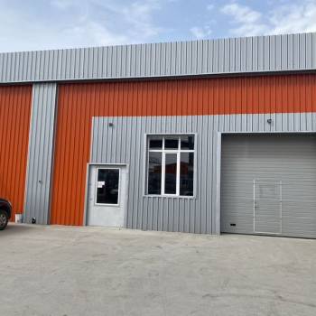 Сдается Нежилое помещение, 245 м²