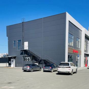 Сдается Нежилое помещение, 335 м²