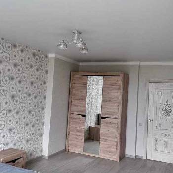 Сдается Многокомнатная квартира, 100 м²